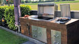 Luxuriöse Outdoor Küche mit BeefEaer Proline Grill (ID:153)