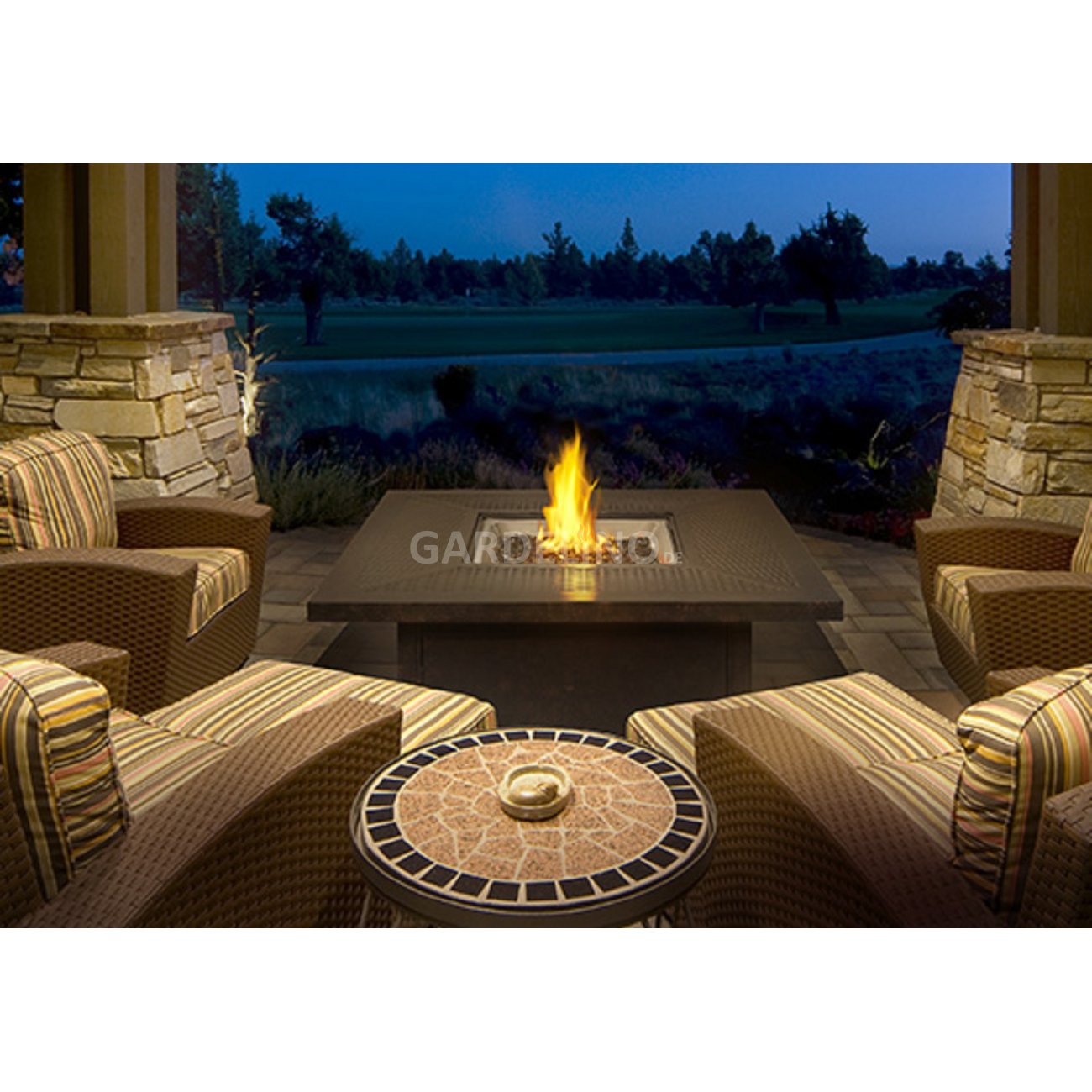 Napoleon Feuertisch Quadratisch