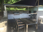 Outdoorküche mit BeefEater-Einbaugrill