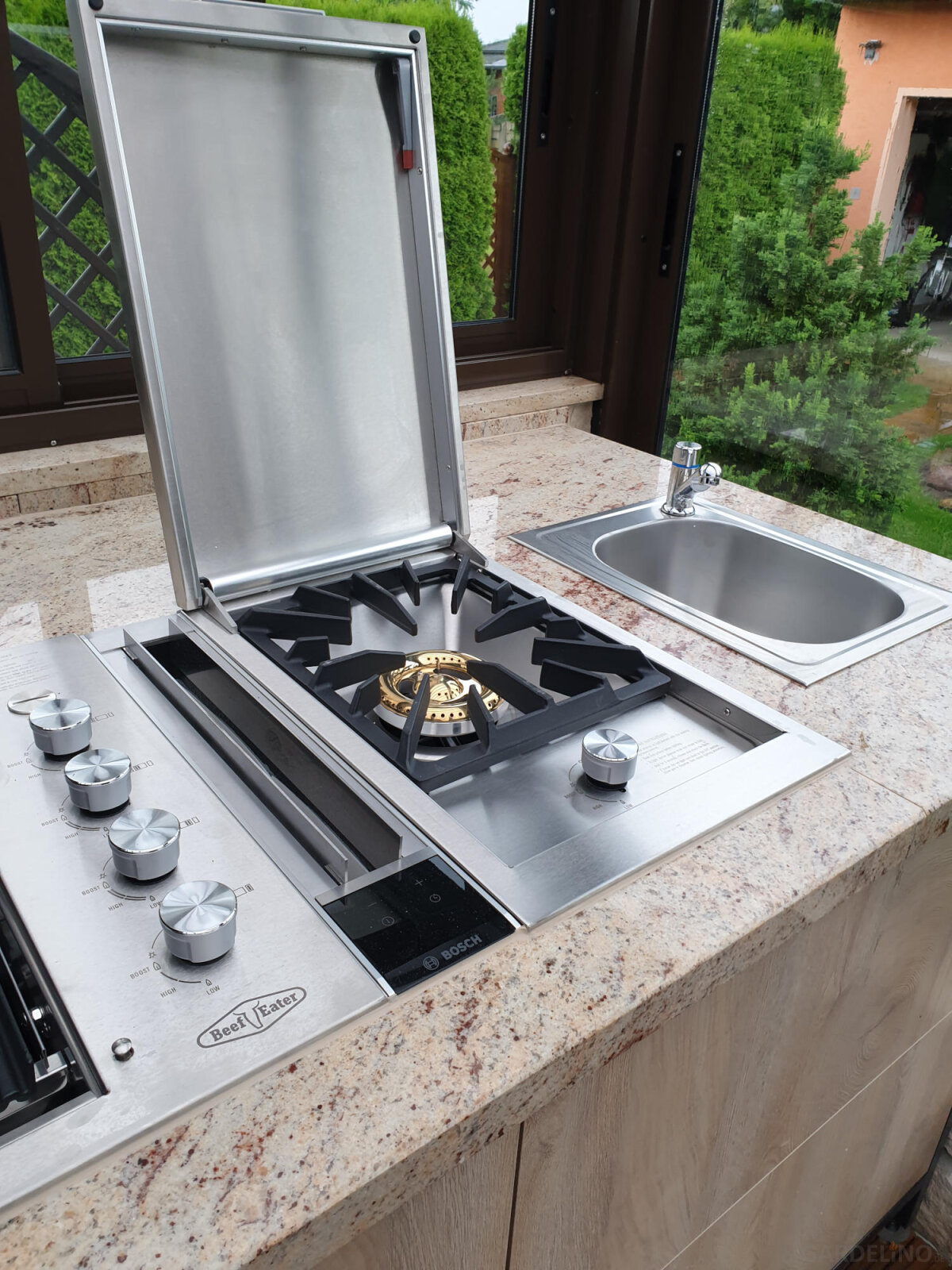 Outdoor Küche im Wintergarten